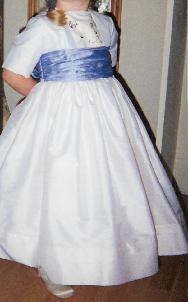 Pauline Mullaniff designs -a-1 Ref.Violet